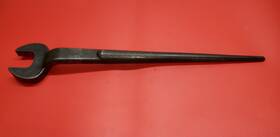 32-564 Armstrong 2 Inch Spud Wrench Ironworker Drop Forged Offset Made In Usa