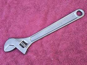 34-610 Armstrong Vintage 10 Inch Adjustable Wrench Usa