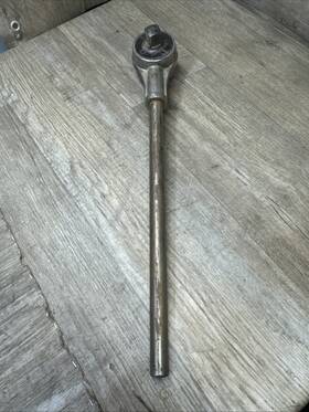 64-813 Armstrong Bros Tool Co Torque Multiplier Head 3/4 Inch In - 1 Out Used