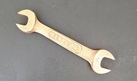 W101 Berylco Usa 7/16 Inch X 1/2 Open End Copper Engineersft Wrench Non-sparking Vtg