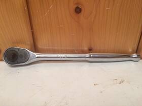 R38td Carlyle Napa 3/8 Inch Drive Ratchet In Good Used Condition - Free Shipping