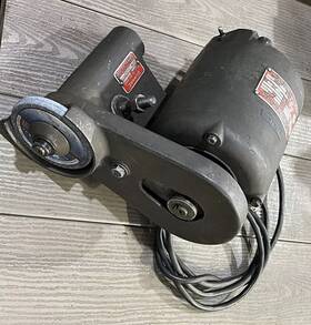 18-011 Dumore Tool Post Grinder 1/4 Hp 4 Inch Cap. Wheel