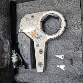 Ehwl4-234 Eagle Pro Ehw4-318 Ehw4 Hydraulic Torque Wrench With Case