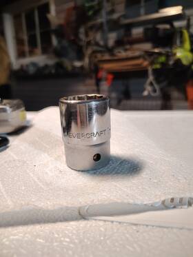 775-1834 Evercraft 775-1832 Lightly Used 1 Inch Drive Socket 1/16