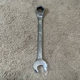 E117373 Expert - Reversible Ratchet Wrench 27mm