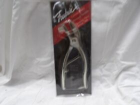 7400 Fredrix Canvas Pliers #7400