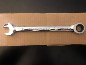 Gearwrench 082171095313 11/16 Inch Reversible Ratcheting Combination Wrench 12 Point Ships Free
