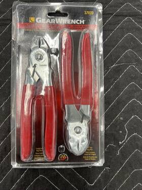 3702d Gearwrench 2 Pc. Straight And 45 Hog Ring Plier Set -