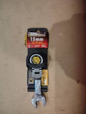 Gearwrench 9556 New #9556 Metric Flex Head Ratcheting Stubby Combination Wrench