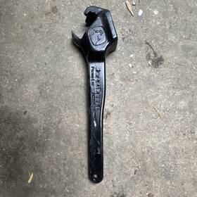 N237623 John Deere Perma-loc Industrial Individual Wrench