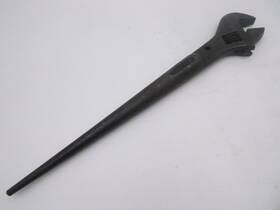 03239 Klein Tools 3239 Adjustable Spud Wrench 16-inch 1-1/2-inch Tether Hole