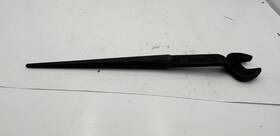 3232-u Klein Tools 1-1/16 Inch Open End Spud Wrench With 3/4 Offset