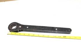 103-8l320 Lowell Corp. Corporation Model 103 Ratchet Arm 1 1/4 Inch