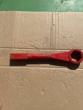 Bw5100 Oteco Hammer Striking Slug Wrench 6 Point 1 Inch Stud 5/8 Nut