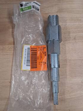 Pe8618 Plumbers Edge Spud Wrench