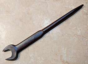 C-209 Proto C209 1-7/16 Inch Open-end Spud Wrench 19 Oal Round Bar Goes To 7/8 Dia. Usa