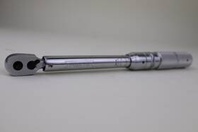 J6060b Proto 1/4 In Drive Size 10 To 50 In-lb Range Torque Wrench