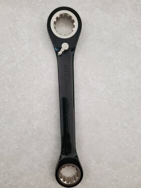 Sbv3236 Proto 1 Inch X 1-1/8 Black Double Box Reversible Ratcheting Wrench Read
