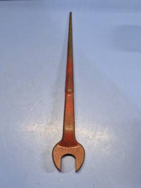 1806-1 Quality Electric Vintage 1-1/4 Inch Open End Wrench 19