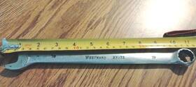 3xu32 Westward #19 Ratcheting Wrench Combination Metric 12 Pts