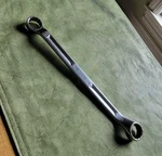 Snap-on 25/32"-13/16" 12PT Sae Chrome Offset Box End Wrench XV-2526. Fixed Price $32.95.