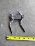 Mac Tools PS954 2-JAW Arm Puller. Fixed Price $38.00.