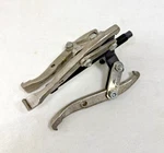 Mac Tools Ton 2 Or 3 Jaw Puller No PJ500S Nice!. Fixed Price $50.00.