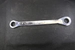 Snap On R3436A 1-1/16 1-1/8" 12 Point Sae Offset Ratcheting Box Wrench Euc. Fixed Price $124.95.