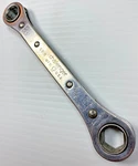 Vintage Challenger "proto" Tools 6818 Ratcheting Box End Wrench 1/2" 9/16" Usa. Fixed Price $13.45.