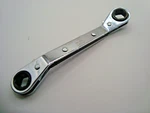 Klein Tools 68236 3/8" 7/16" Reversible Ratcheting Offset Box Wrench Usa. Fixed Price $7.95.