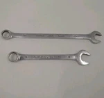 Vintage Mac Tools 10MM & 11MM Knuckle Saver Combination Wrenches M11CWKS M10CLKS. Fixed Price $41.29.
