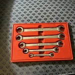 Snap-on Pc Sae Flank Drive Double End Flare Nut Wrench Set 1/4 13/16 RXFS605B. Fixed Price $140.00.