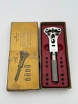 Bergeon No. 2819-4 Key Watch Opener Chiave Apricasse Case. Fixed Price $235.13.