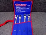 Westward 4PC Metric Reversible Ratcheting Combo. Wrench Set, 12PT 1LCE5G (ts). Fixed Price $40.00.