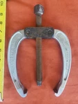 Craftsman 46911 Vintage 2-JAW Gear Bearing Puller Remover 8" Capacity Usa. Fixed Price $35.00.