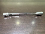 Snap-on FH1618C 12 Pt 1/2'' 9/16'' Double Flex Head Socket Wrench Made In Usa. Fixed Price $19.99.