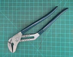 Diamond Horseshoe HL116P Channel Lock Red Groove Joint Pliers 16" Diamalloy Usa. Fixed Price $25.00.
