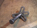 Mac Tools TP15 Bolt Grip Puller Harmonic Balancer Crank Damper Pulley. Fixed Price $17.00.