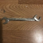 Snap On 11/16 Angle Wrench VS22B. Fixed Price $10.00.