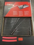Snap-on Tools New Red 38PC Master Flank Drive Plus Wrench SOEXFSET1BR. Fixed Price $2200.00.