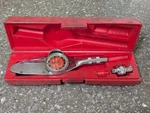 Snap-on TE25A 3/8"" Drive Torq-o-meter Torque Wrench. Fixed Price $225.00.