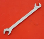 Snap-on Tools Usa 1/4" Four Way Open End Angle Head Wrench VS8B Engraved 105. Fixed Price $39.83.