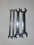Snap On Slim Line Wrenches. (7/16-1/2)1/2-9/16(3/4-7/8)(15/16-1") 3032/2428/1416. Fixed Price $79.99.