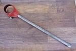 Ridgid 12-R Manual Ratchet Pipe Threader Head W/handle. Fixed Price $64.50.