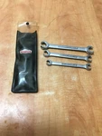 Vintage Craftsman Usa Piece Flare Nut Wrench Set 9-4433 W/pouch -v- Series. Fixed Price $24.99.