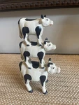 Vintage Cast Iron Stack Of Cows Hand Painted Door Stop Paperweight 7 3/8. Fixed Price $22.95.