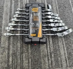 Gearwrench 9700 7-PIECE Sae Ratcheting Flex-head Assembly. Fixed Price $64.99.