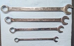 Mac Tools Knuckle Saver Combination Wrench 4-PIECE Set 11-14-17-19 5381710 Usa. Fixed Price $110.00.