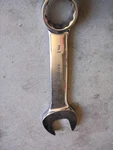 Snap 12 Point Short Combination Flank Drive Wrench OEX400B. Fixed Price $100.00.