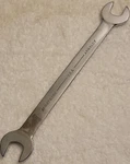 Armstrong 27-679 5/8-IN X 9/16-IN Tappet Low Torque Wrench Usa. Fixed Price $29.99.
